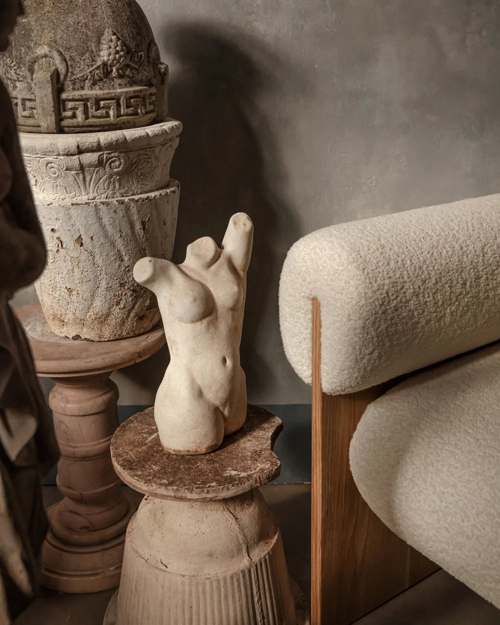 L'Art de Vivre (ART) Lounge Chair by Fomu Studio — alternate view 6