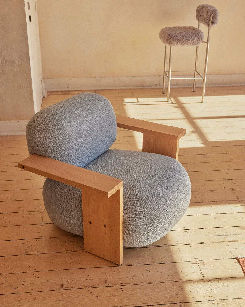 Noun Lounge Chair by Fomu Studio — alternate view 1