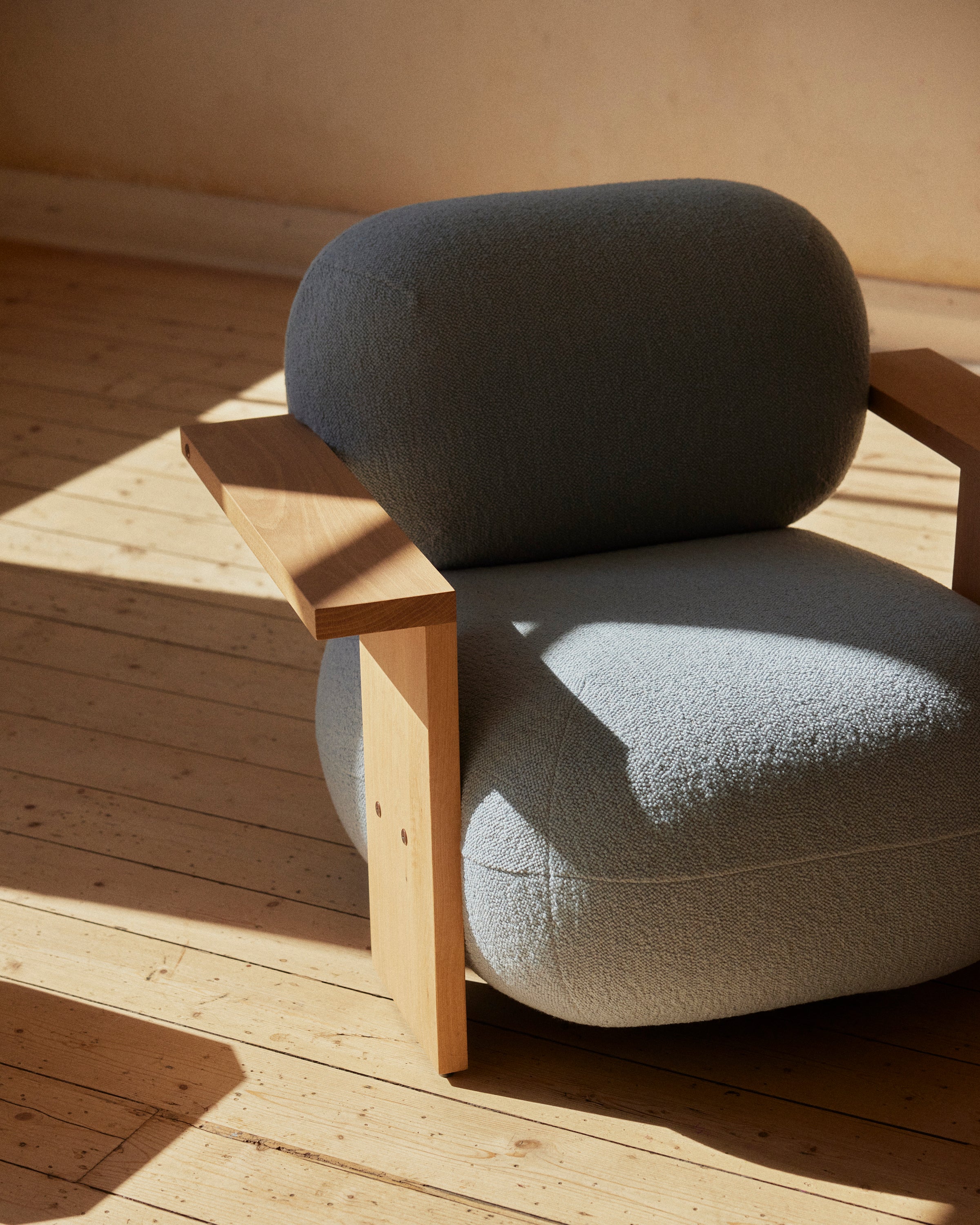 Noun Lounge Chair by Fomu Studio — alternate view 2